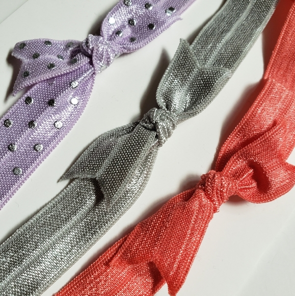 3/$20 set of 3 baby girls bow headband hair accessories Size 3 to 6 months coral - Picture 3 of 6